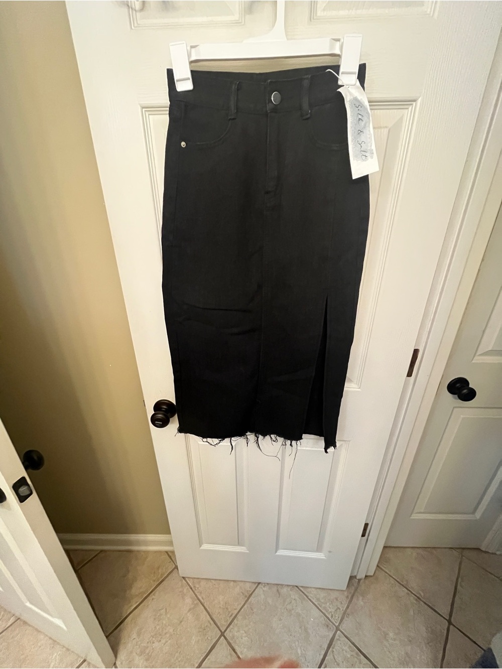 Silk & Salt Black High-Waist frayed Denim Skirt with front slit size S. NWT